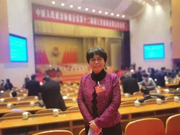 虞曉芬委員：探索先修理、后索責(zé)機(jī)制